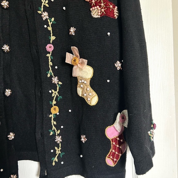 B P Design Size XL Black Embroidered Beaded Christmas Cardigan Sweater Vintage - Picture 2 of 12